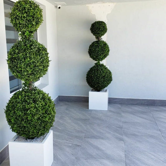 Topiaire triple boule avec pot moyen en fibre de verre Block