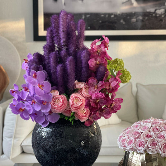 Vase Mosaïque Noir avec Liatris et Orchidées