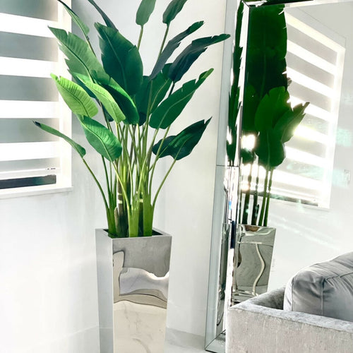 Vase cube moyen en acier inoxydable avec Oiseau de Paradis (2,13 m)
